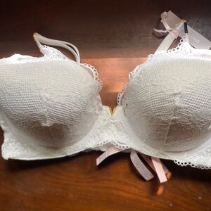 Victoria Secret Lace Bra